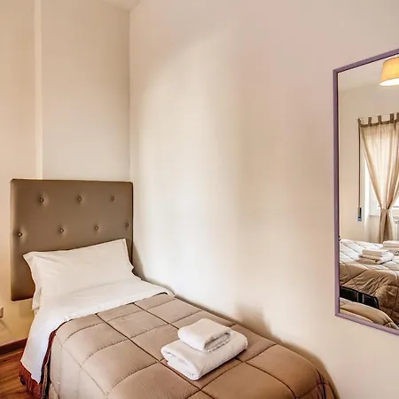 Apartment Aura Paradise - With Parking Garage Rome