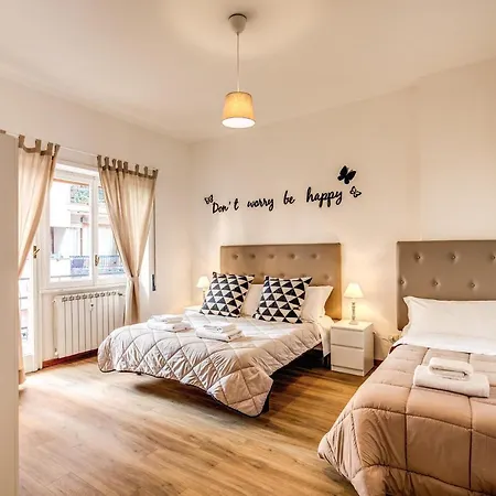 Aura Paradise - With Parking Garage Apartment Rome