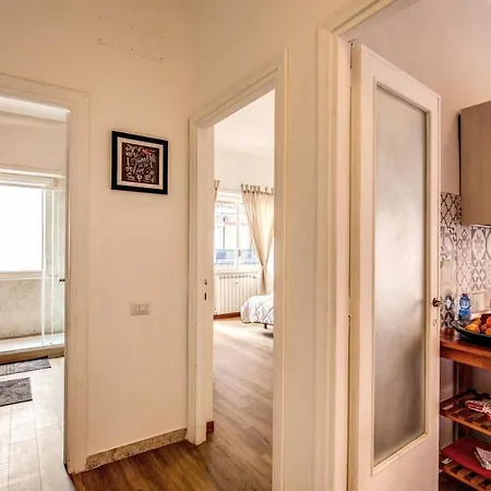 Apartamento Qflat Aura Paradise Vatican With Parking Garage Roma
