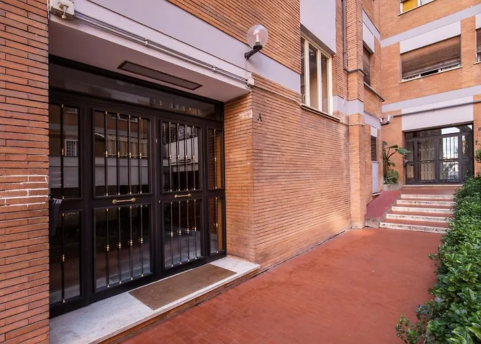 Qflat Aura Paradise Vatican With Parking Garage Apartment